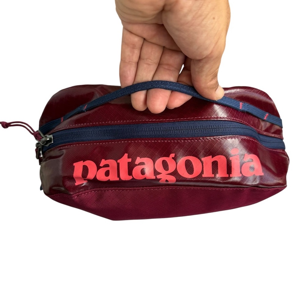 Patagonia Black Hole Toiletry Bag